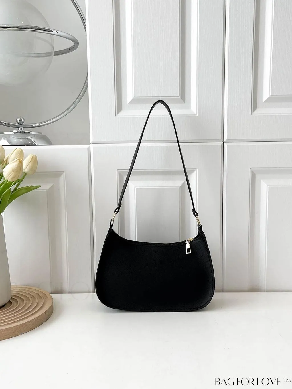 BagForLove - Sleek Armpit Bag - The Epitome of Fashionable Simplicity