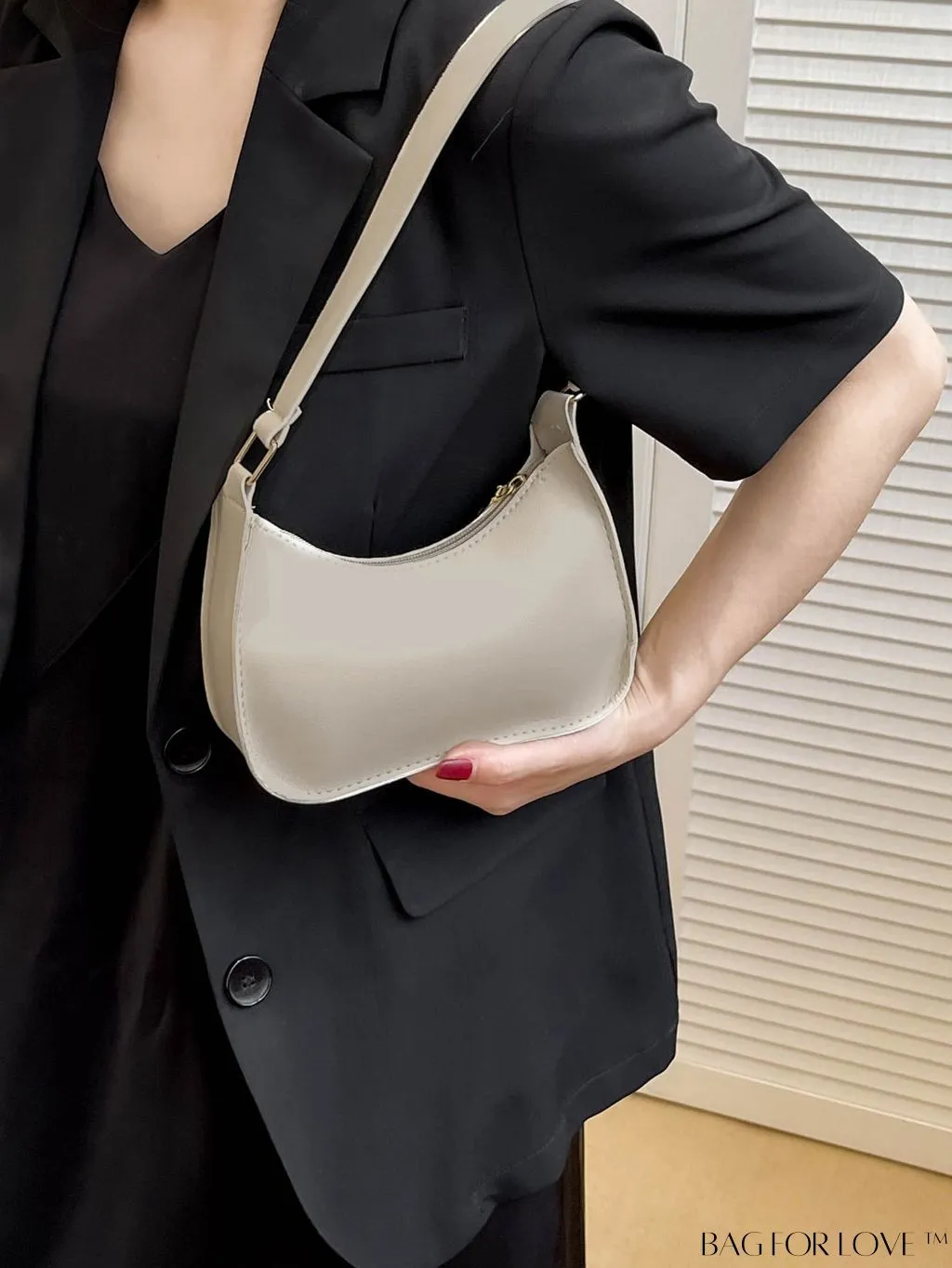 BagForLove - Sleek Armpit Bag - The Epitome of Fashionable Simplicity