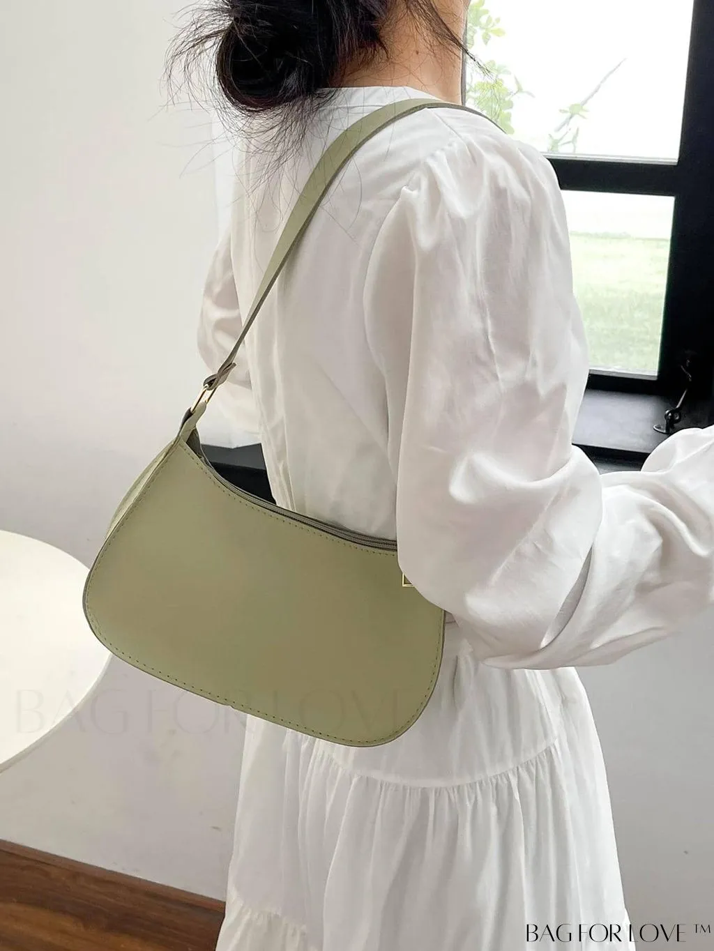BagForLove - Sleek Armpit Bag - The Epitome of Fashionable Simplicity