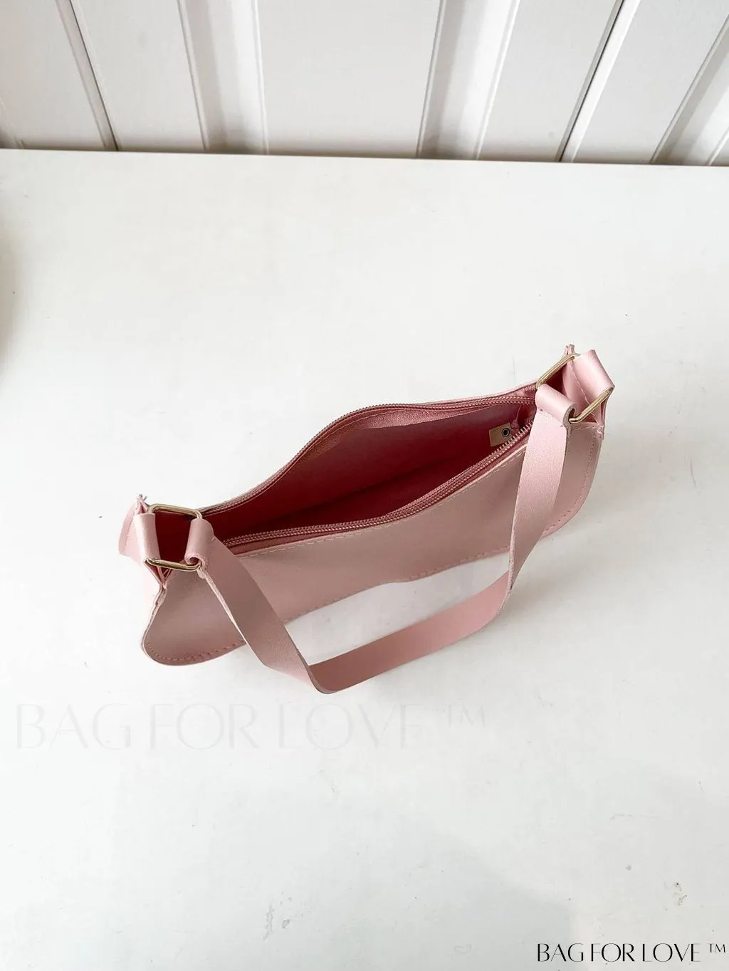 BagForLove - Sleek Armpit Bag - The Epitome of Fashionable Simplicity