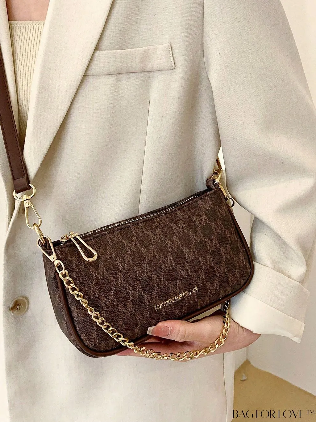 BagForLove - Sleek Slogan Baguette Bag: Effortlessly Stylish and Trend-Setting!