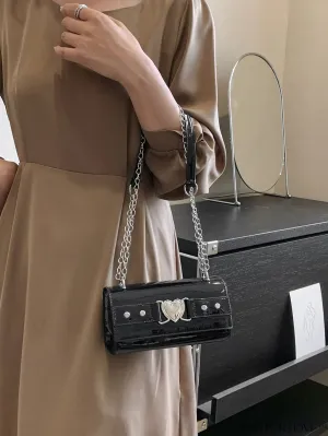 BagForLove - Stylish Mini Crossbody Bag - Sleek Flap Design with Metallic Chain Strap