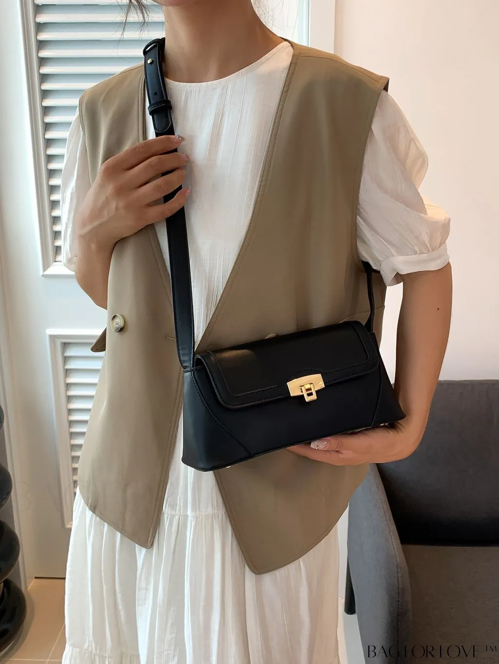 BagForLove - Stylish Solid Color Crossbody Bag - Casual, Sleek, and Versatile
