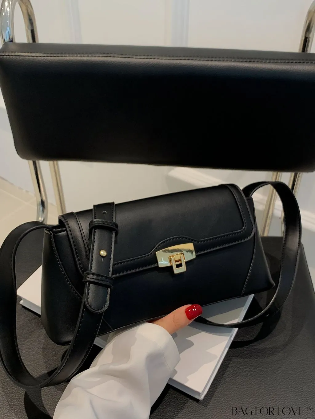 BagForLove - Stylish Solid Color Crossbody Bag - Casual, Sleek, and Versatile