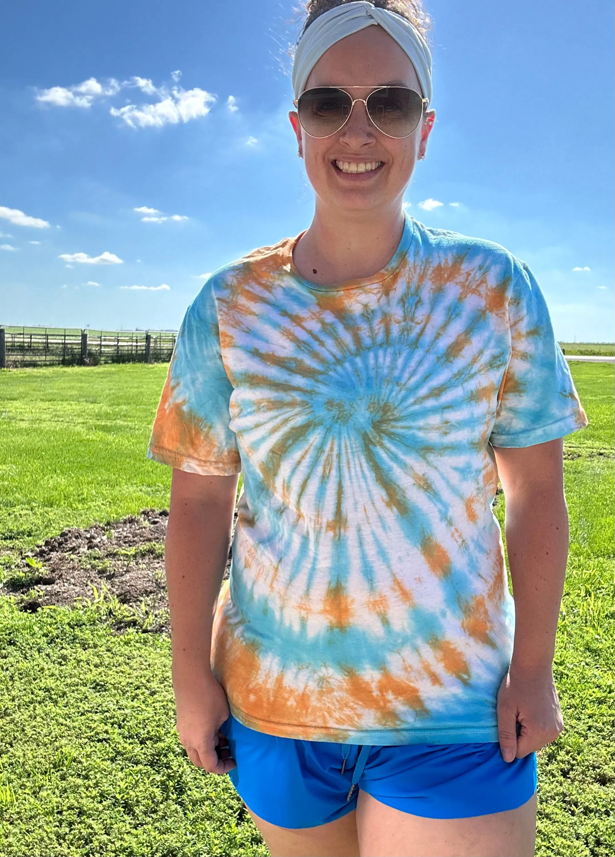 Blank Tie Dye Top in Paradise