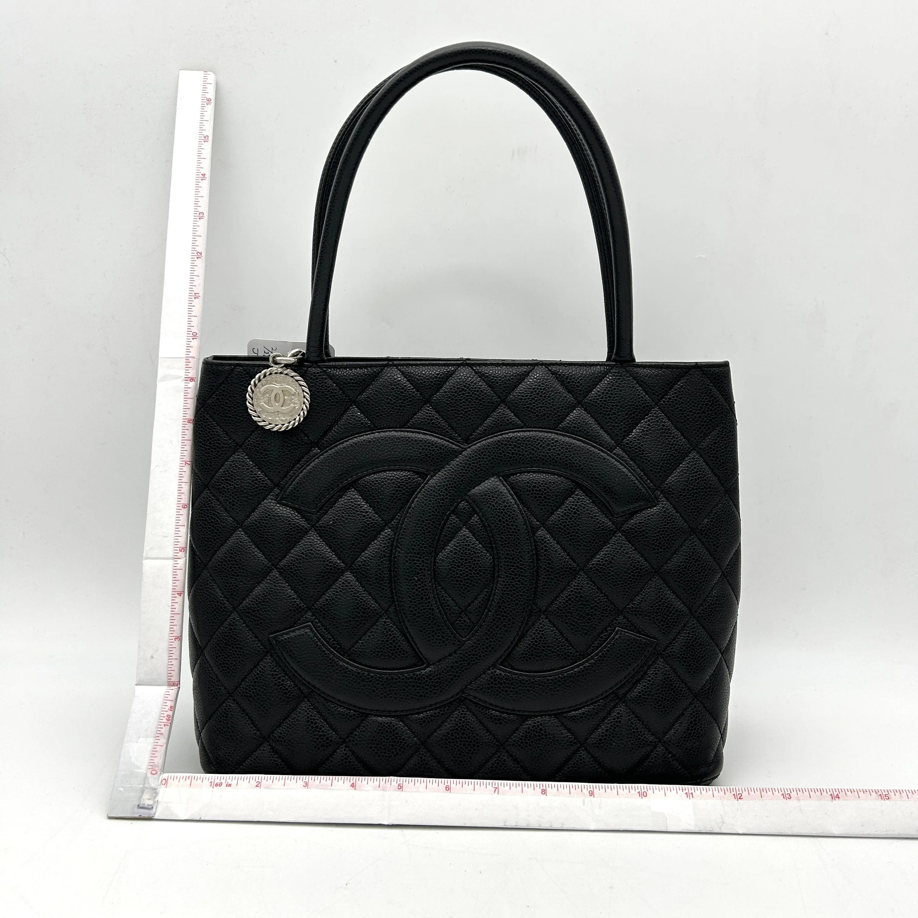 CHANEL Caviar Quilted Medallion Tote Black ch44135jf