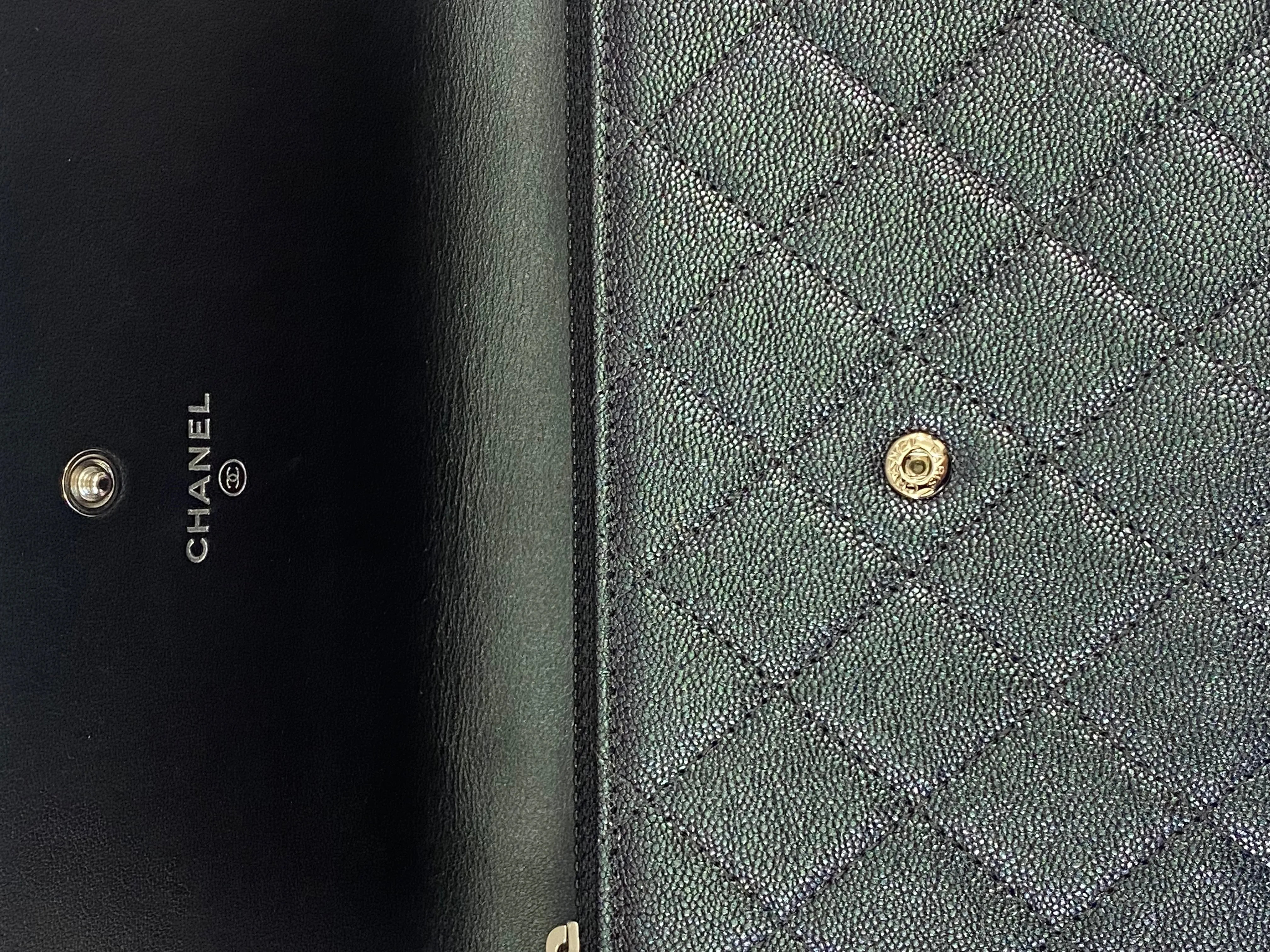 CHANEL IRIDESCENT CAVIAR QUILTED CLUTCH WRISTLET