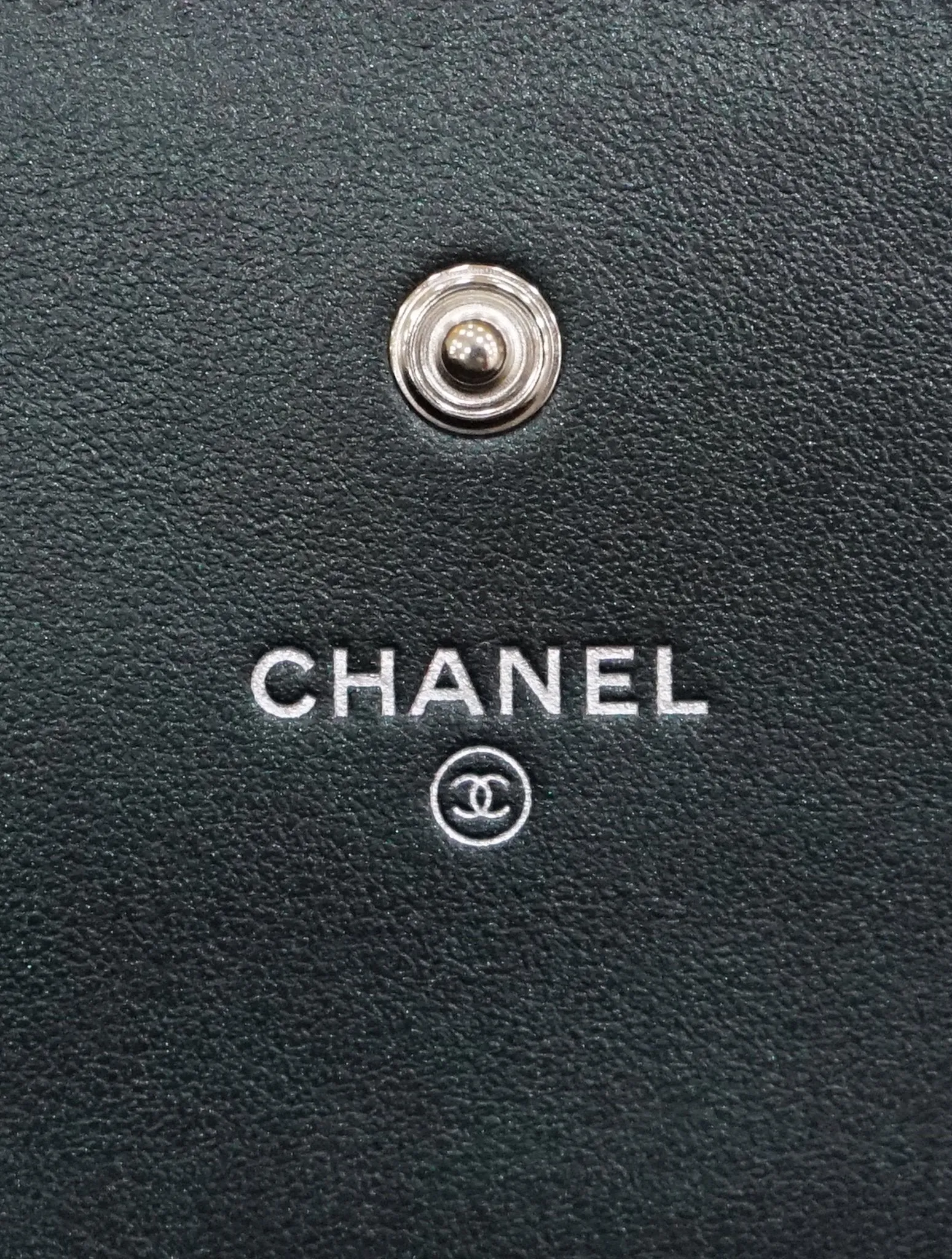 CHANEL IRIDESCENT CAVIAR QUILTED CLUTCH WRISTLET