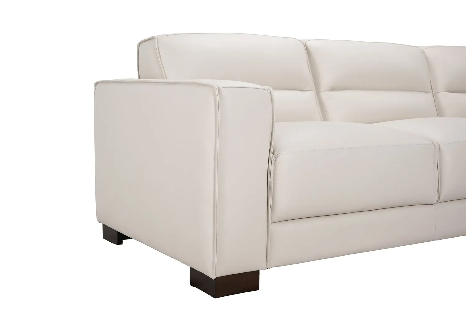 Citadel 3-Piece Right-Facing Top-Grain Genuine Leather Sectional with Wood Legs - Frost White | Sofa sectionnel de droite Citadel 3 pièces en cuir véritable de qualité supérieure avec pattes en bois - blanc givré