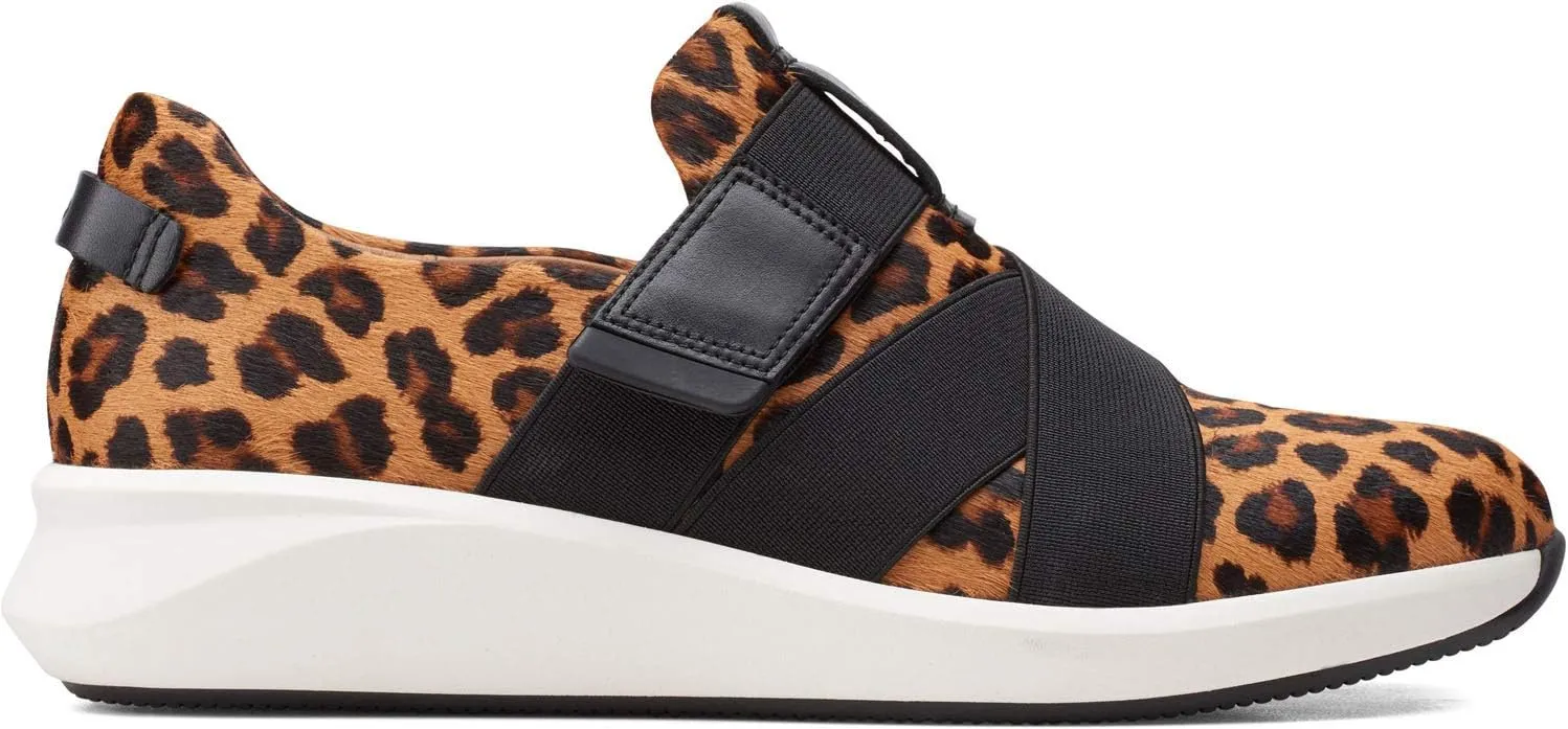 Clarks Women's Closed-Toe Pumps