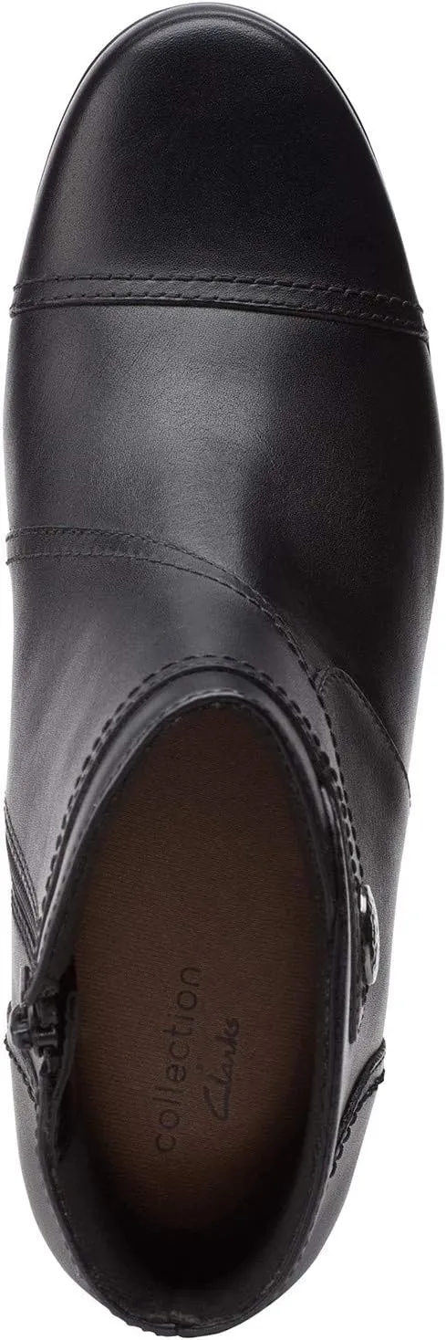 Clarks Women's Emily Calle Fashion Boot