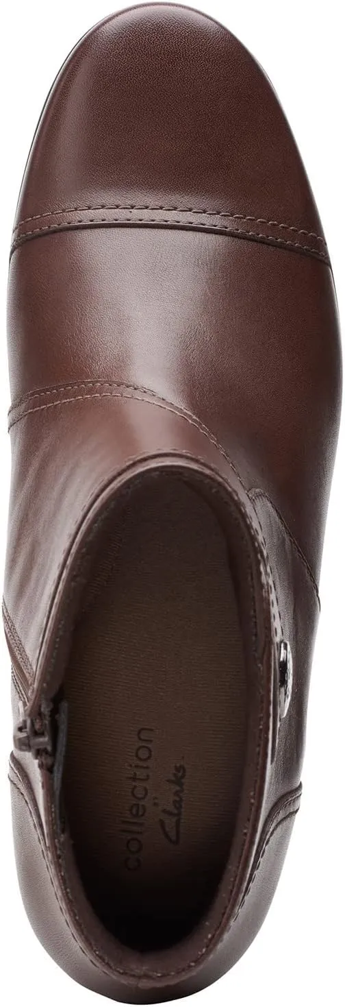Clarks Women's Emily Calle Fashion Boot