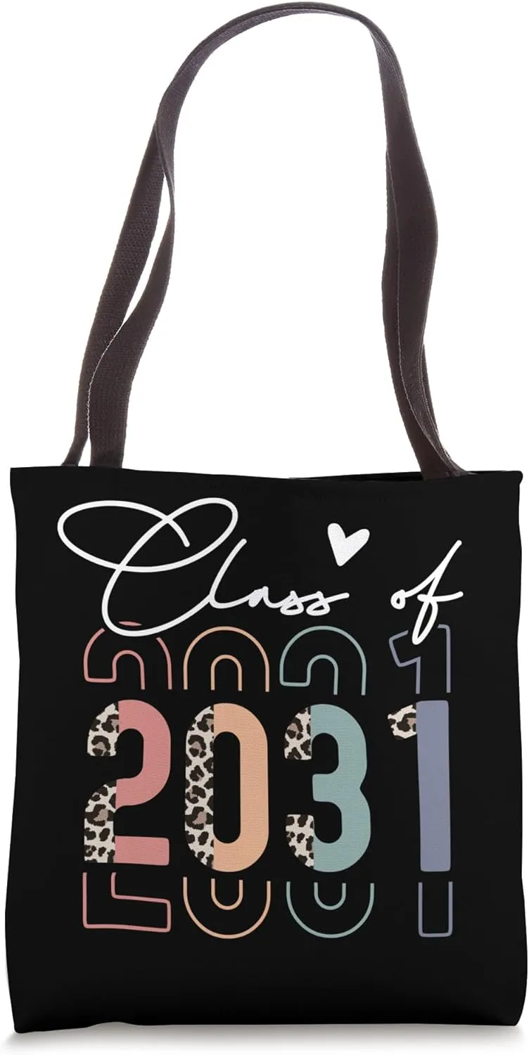 Class of 2031 School College Retro Graduation Vintage Grad Tote Bag