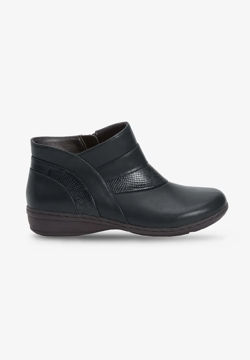 Comfortview Jolene Bootie Short Ankle Boot Women's Winter Shoes (Wide Widths Available)