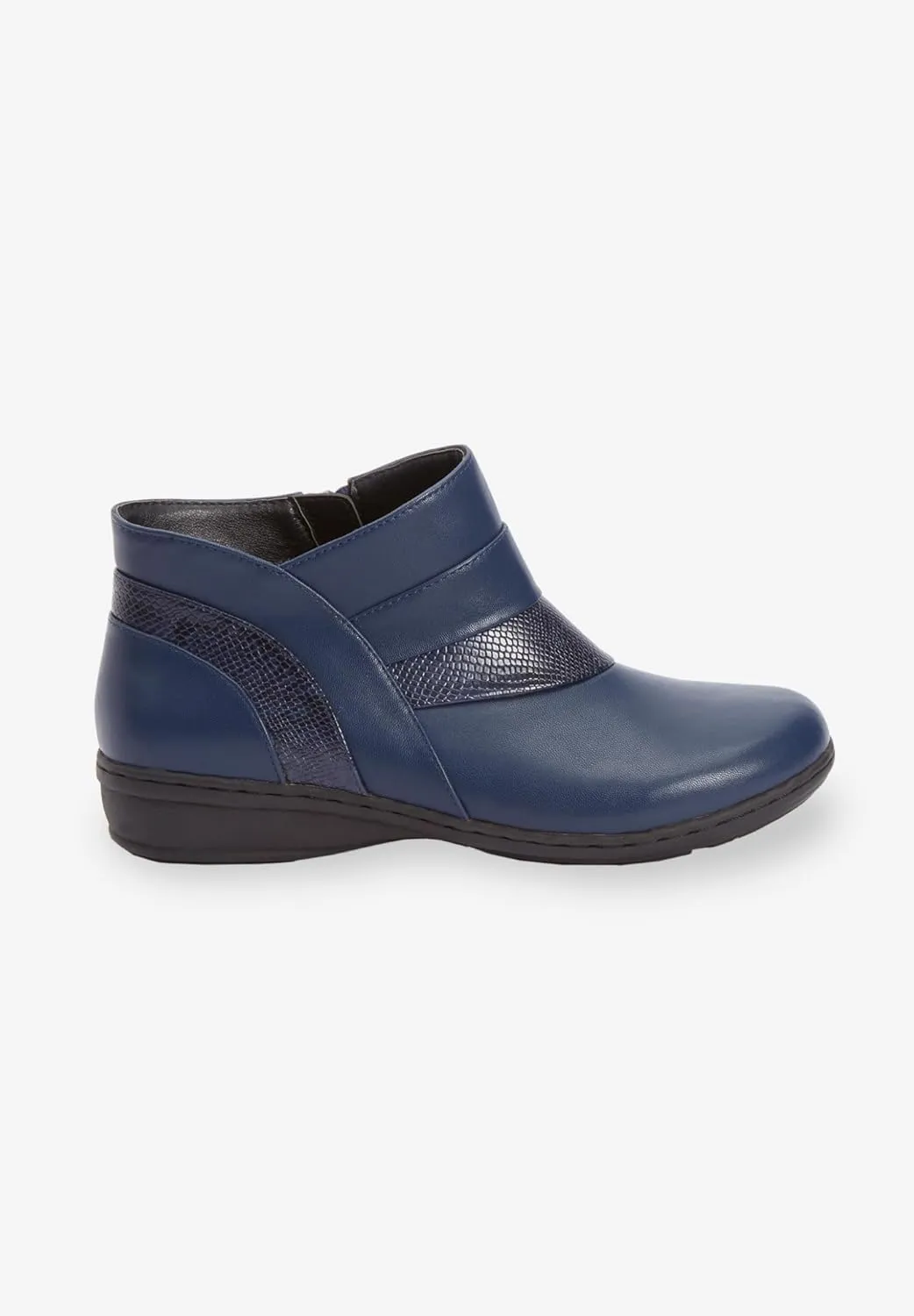Comfortview Jolene Bootie Short Ankle Boot Women's Winter Shoes (Wide Widths Available)