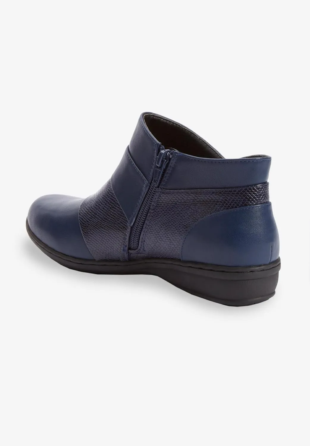 Comfortview Jolene Bootie Short Ankle Boot Women's Winter Shoes (Wide Widths Available)