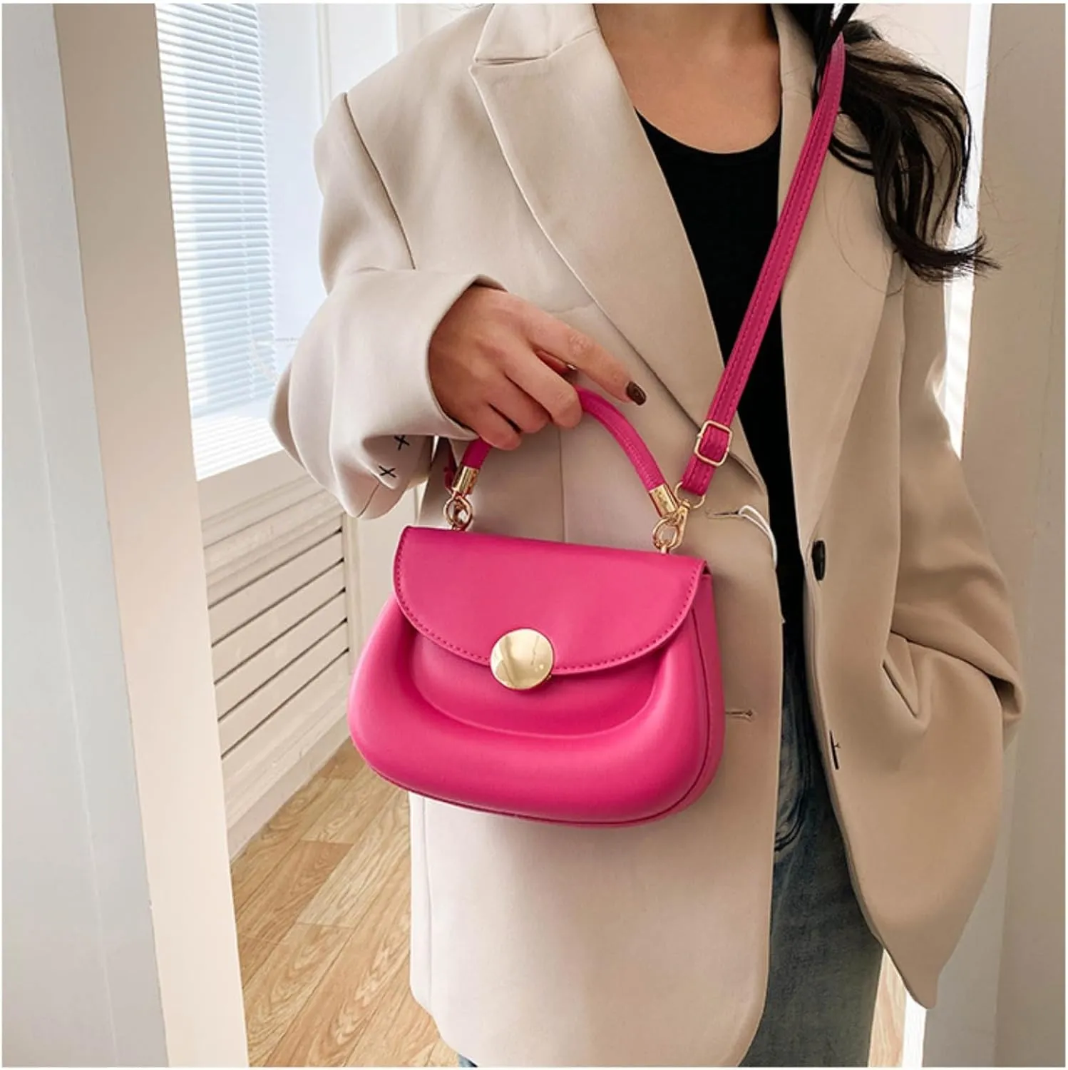 Crossbody Purse for Women Small Crossbody Bags Trendy Leather with Adjustable Shoulder Strap for Backpack Travel