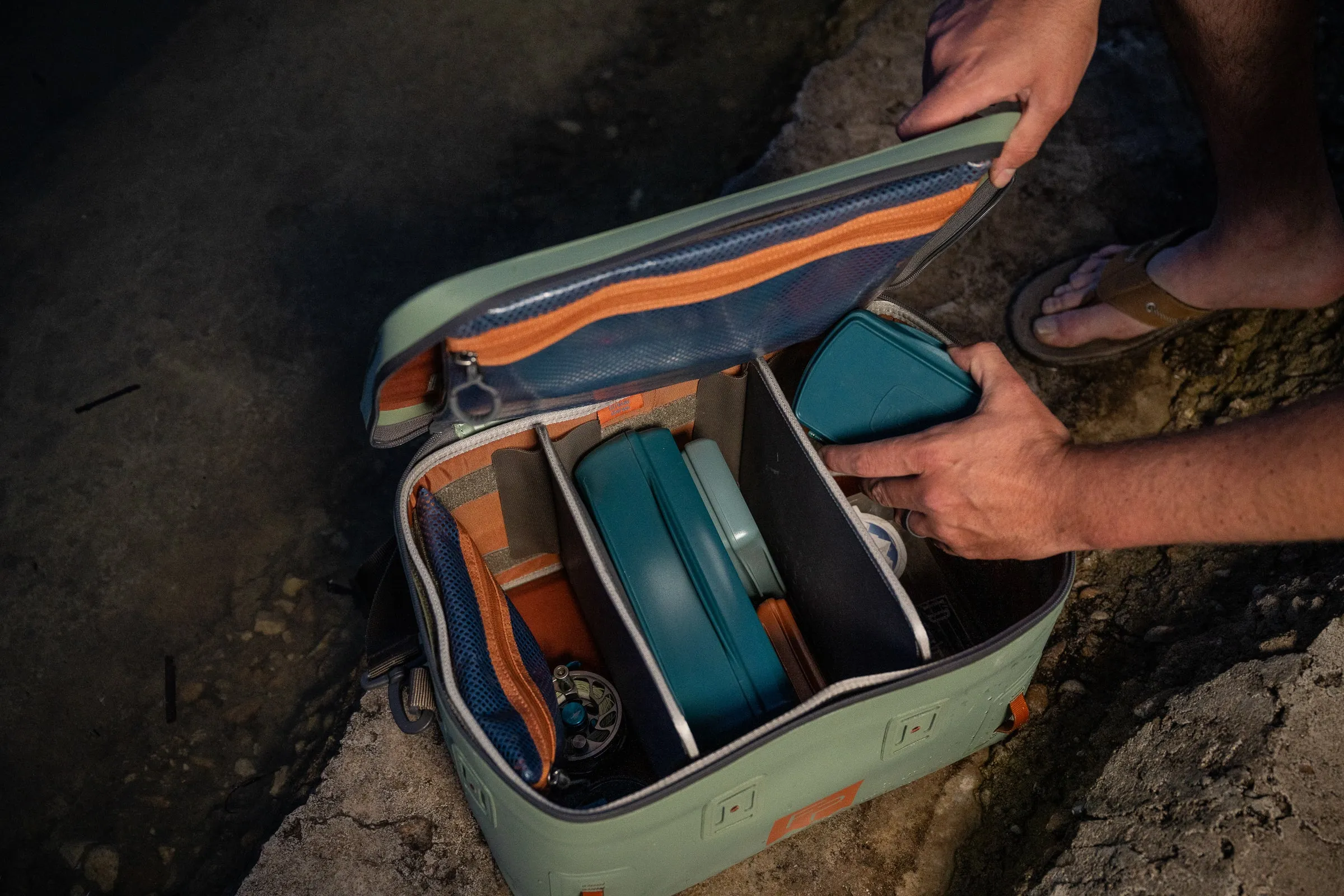 Fishpond Cutbank Gear Bag