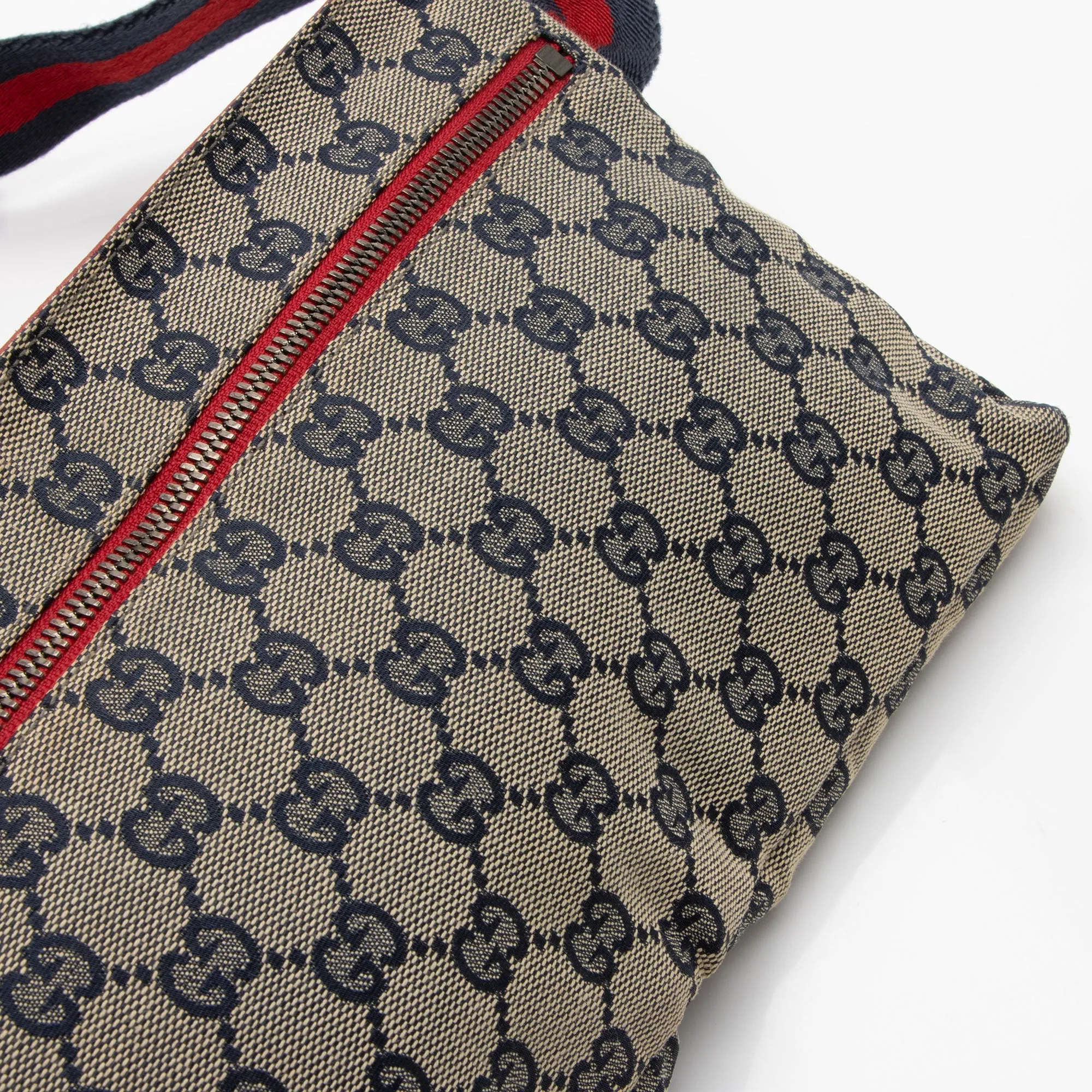 Gucci GG Canvas Belt Bag (SHF-agiGXL)