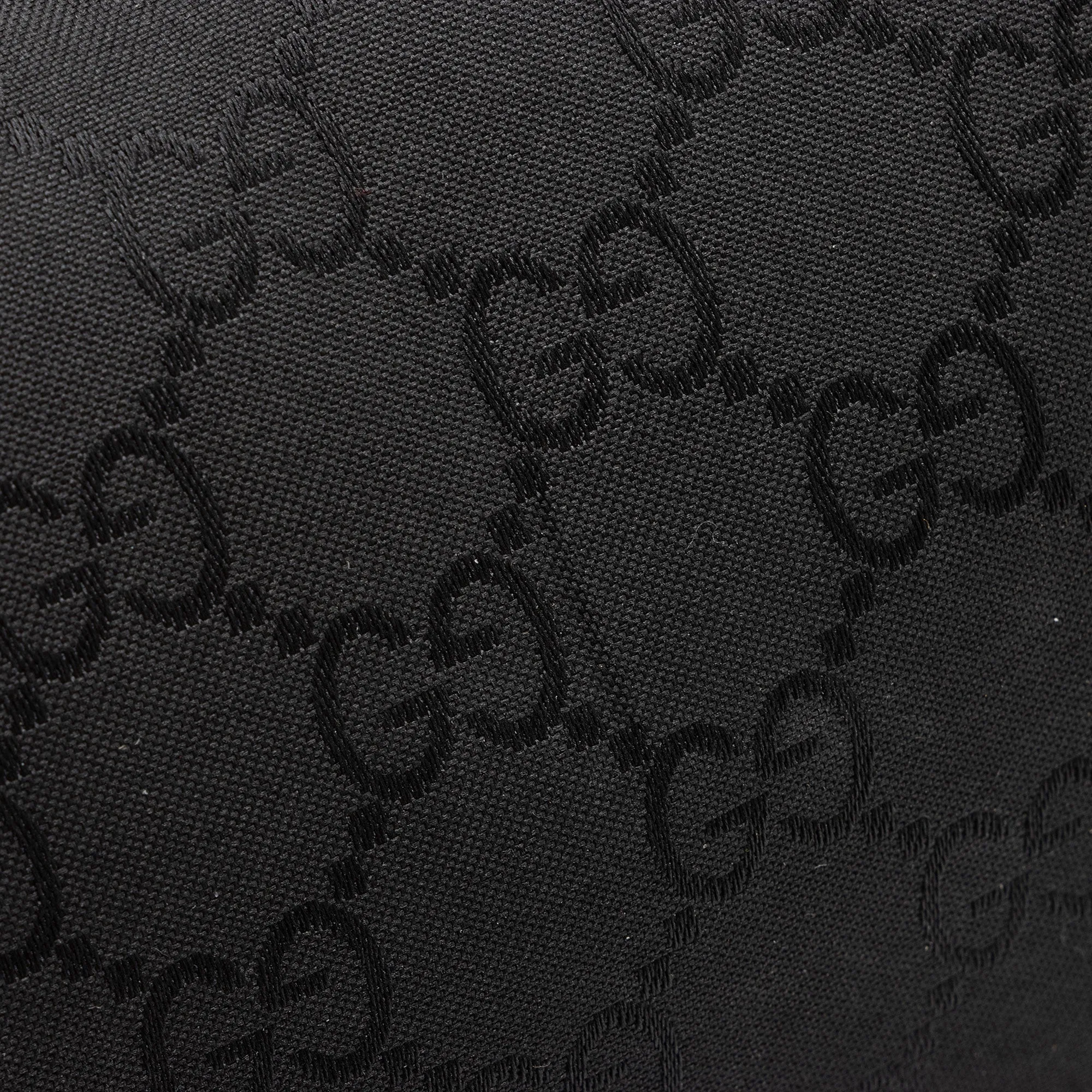 Gucci GG Nylon Belt Bag (SHF-yZgUsR)