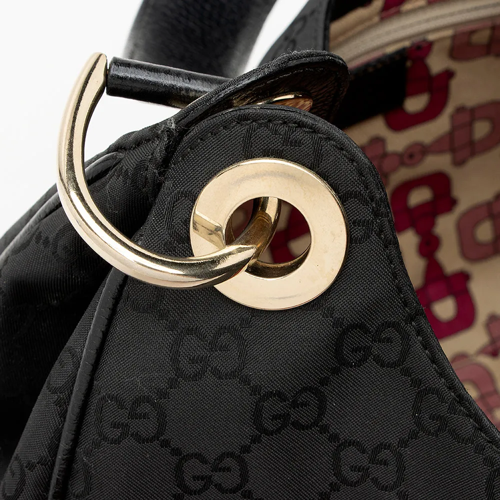 Gucci GG Nylon Shoulder Bag (SHF-21944)