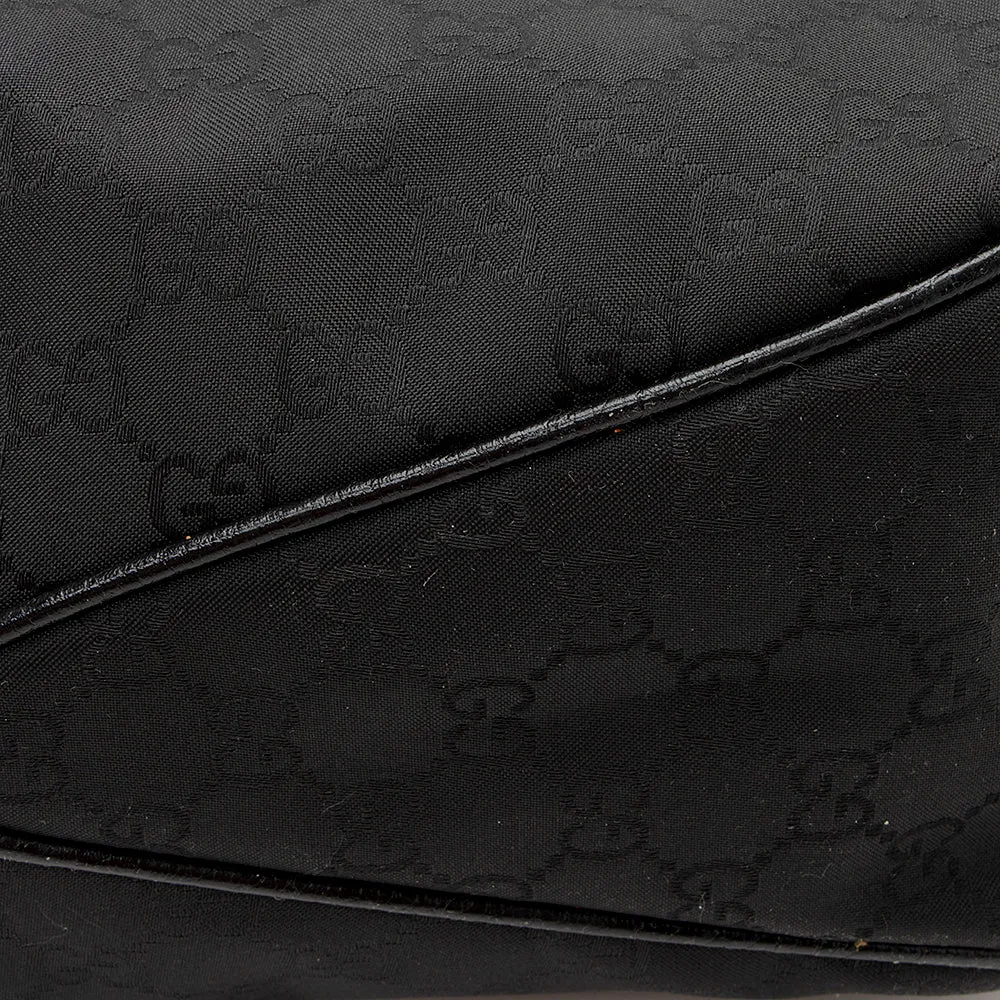 Gucci GG Nylon Shoulder Bag (SHF-21944)