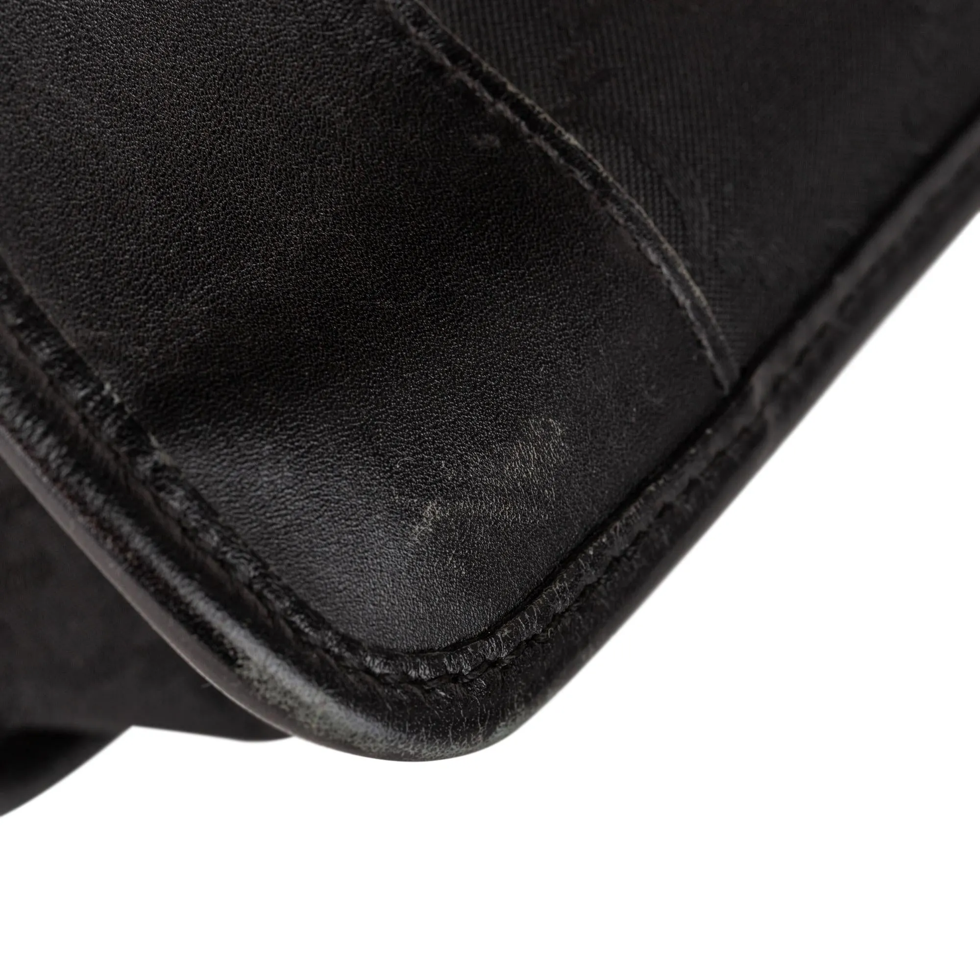 Gucci GG Nylon Shoulder Bag (SHG-31048)