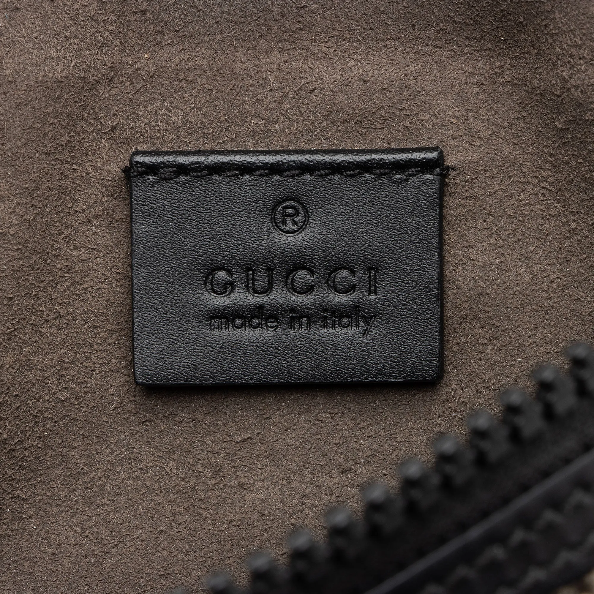 Gucci GG Supreme Belt Bag (SHF-urY9Mq)