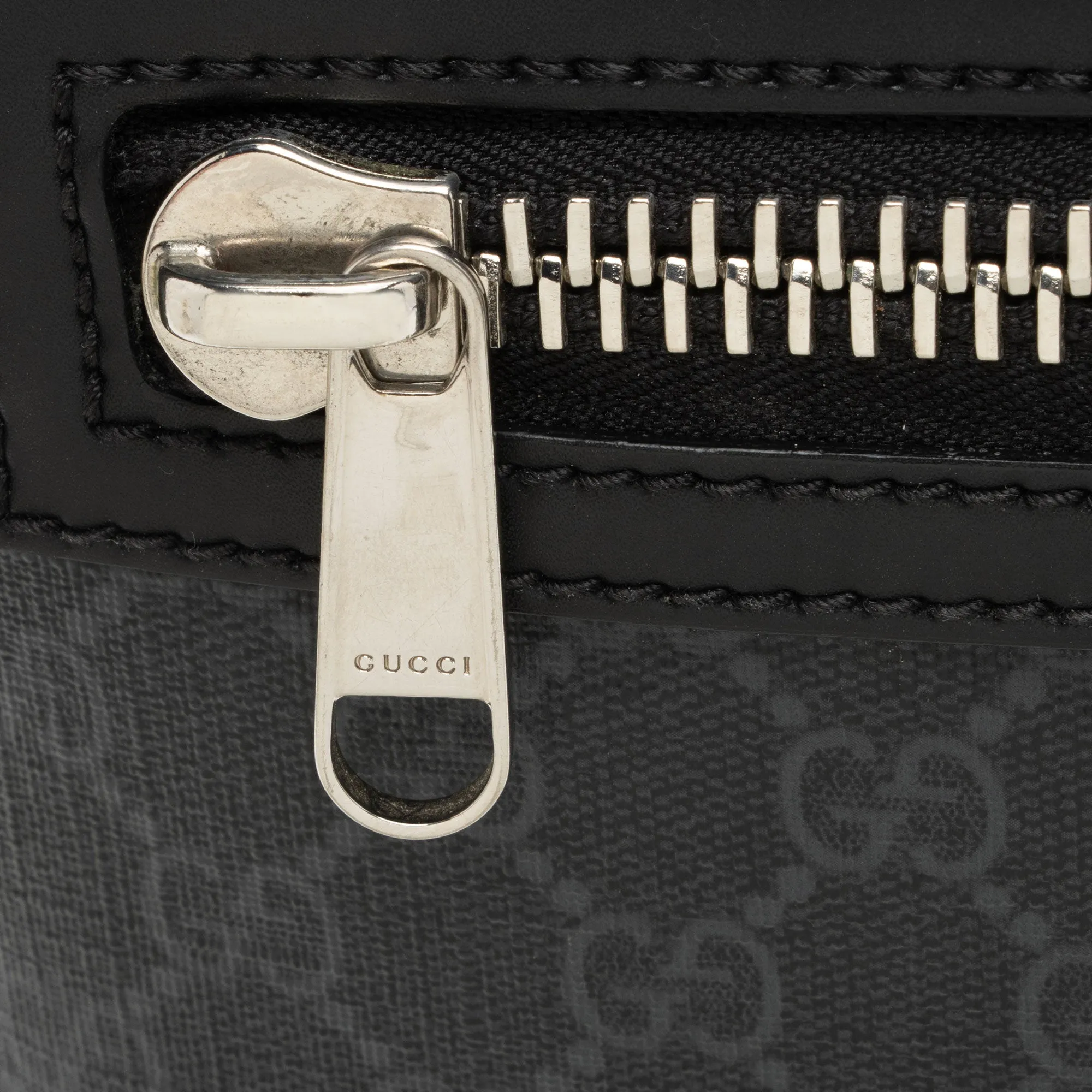 Gucci GG Supreme Small Messenger (SHF-kQ3DUd)