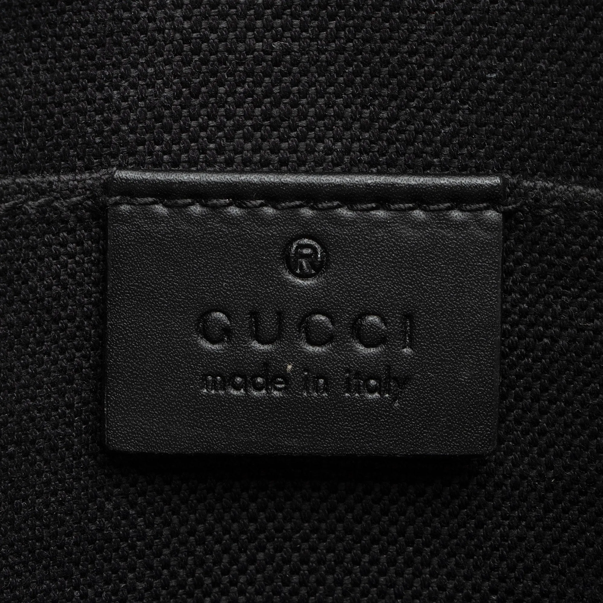 Gucci GG Supreme Small Messenger (SHF-kQ3DUd)