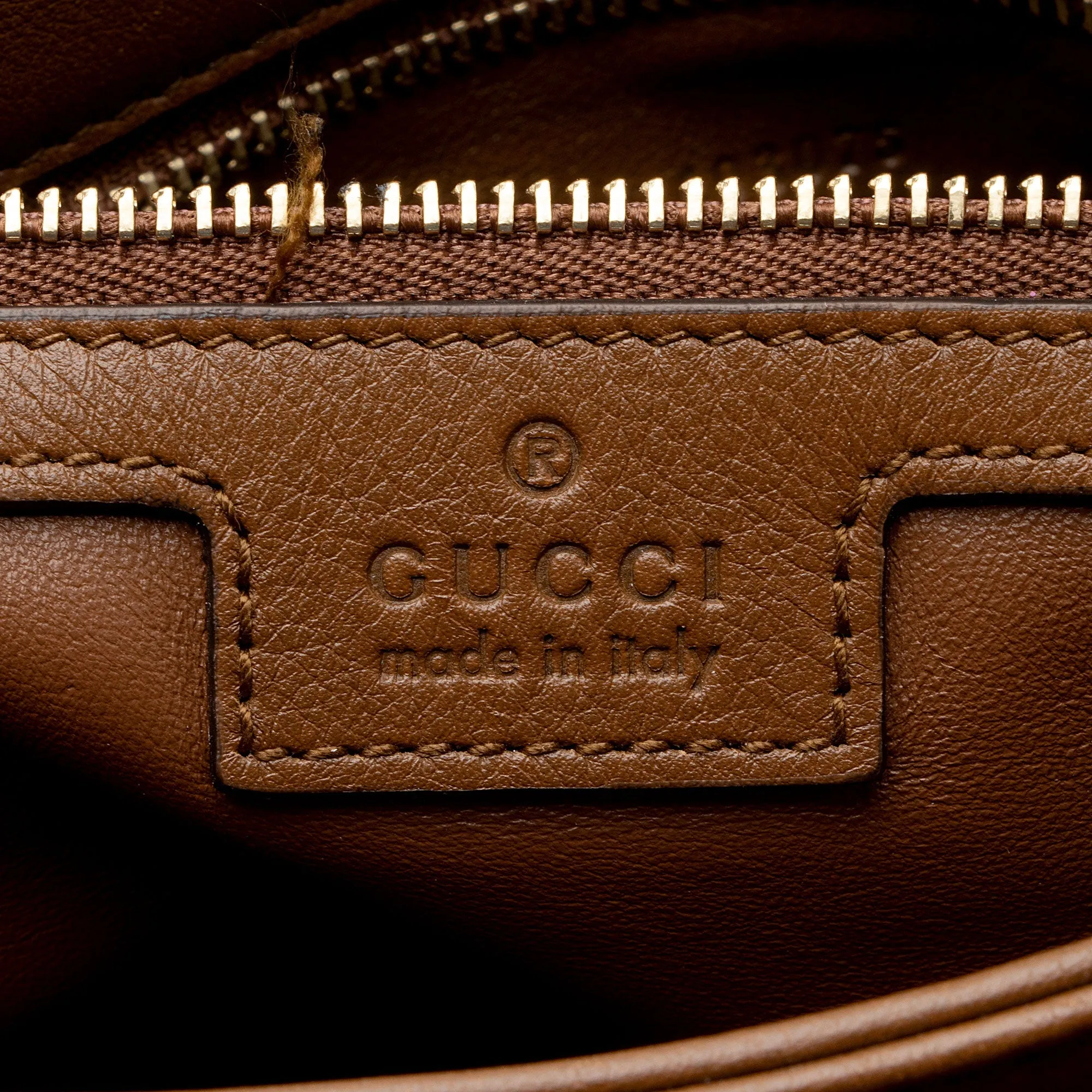 Gucci Leather Blondie Medium Shoulder Bag (SHF-5MZJz2)