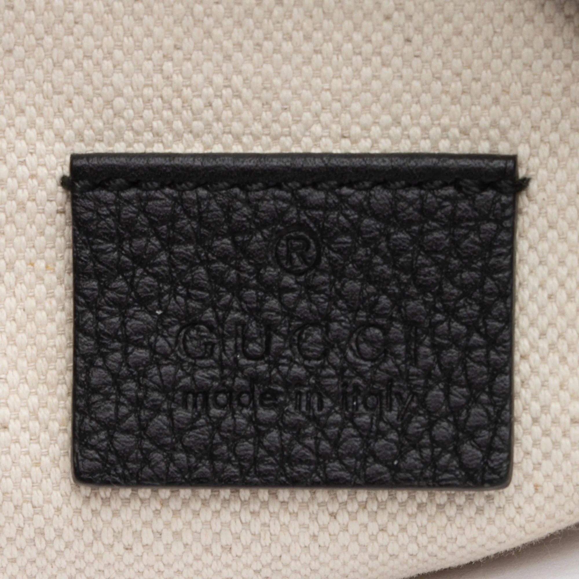 Gucci Leather Logo Belt Bag (SHF-9zS2VO)