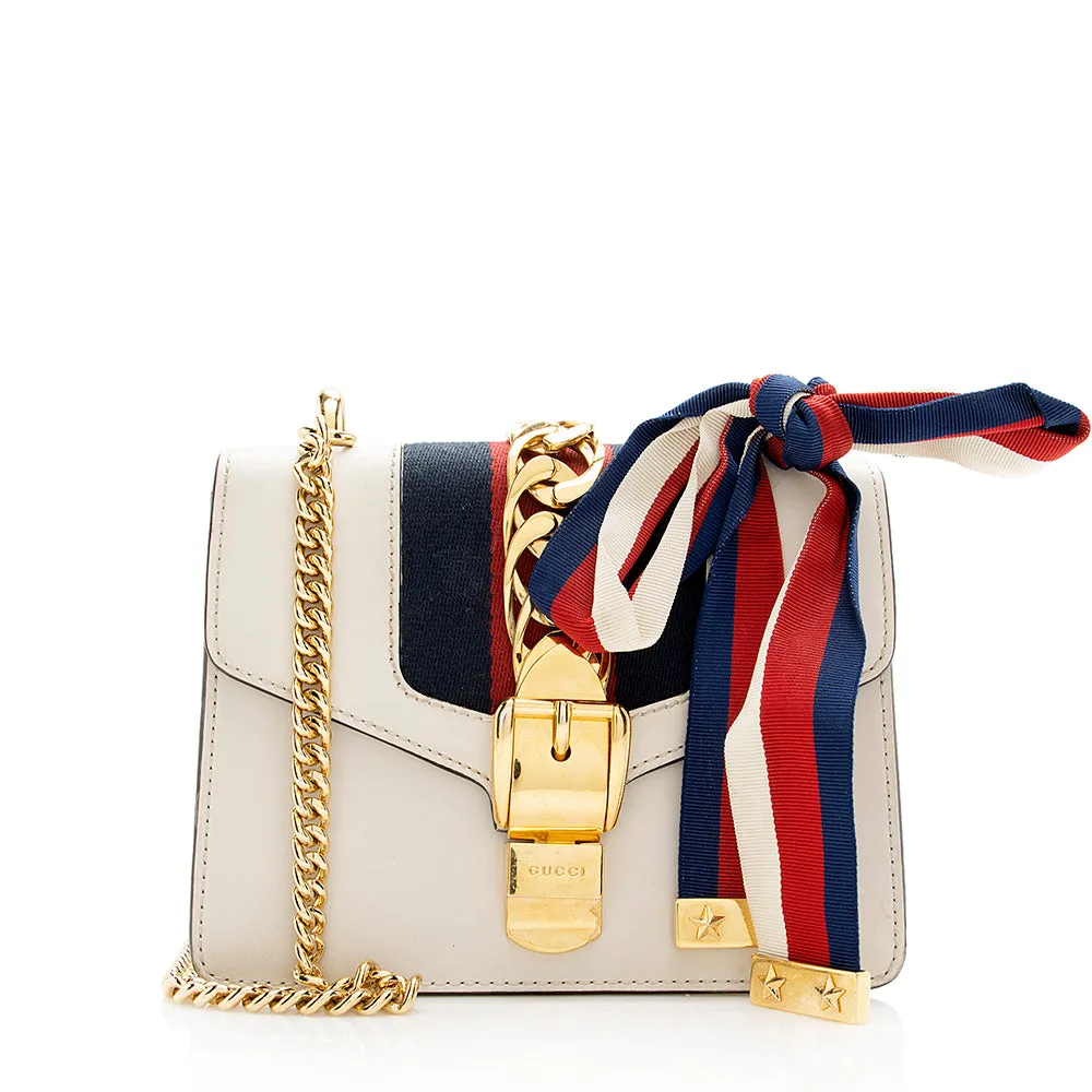 Gucci Leather Mini Sylvie Chain Bag (SHF-18448)