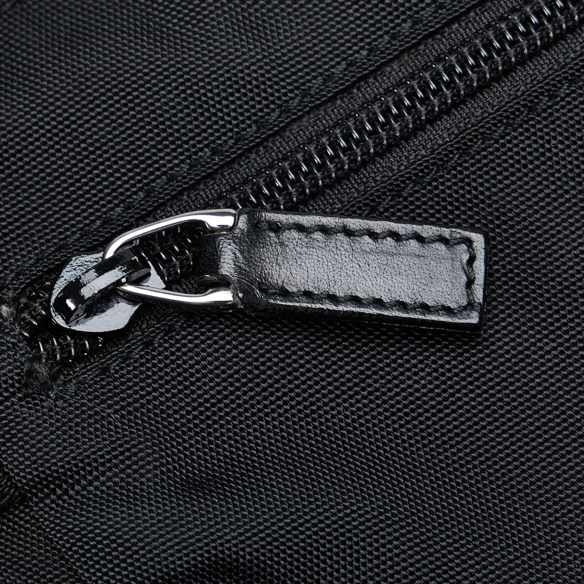 Gucci Nylon Double Pocket Belt Bag (SHG-CAEYaO)