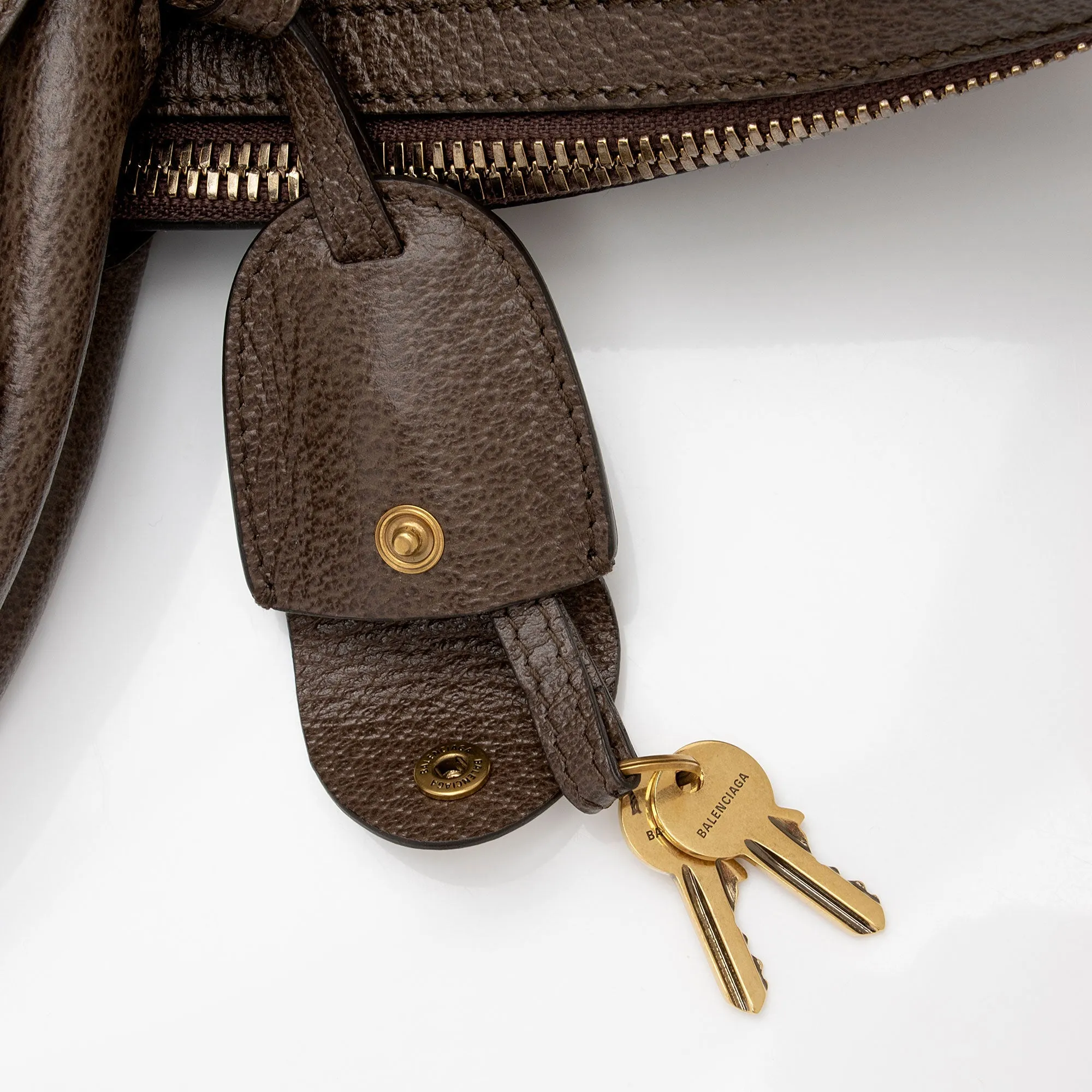 Gucci x Balenciaga GG Supreme The Hacker Project Graffiti Duffle Bag (SHF-qGpKTv)