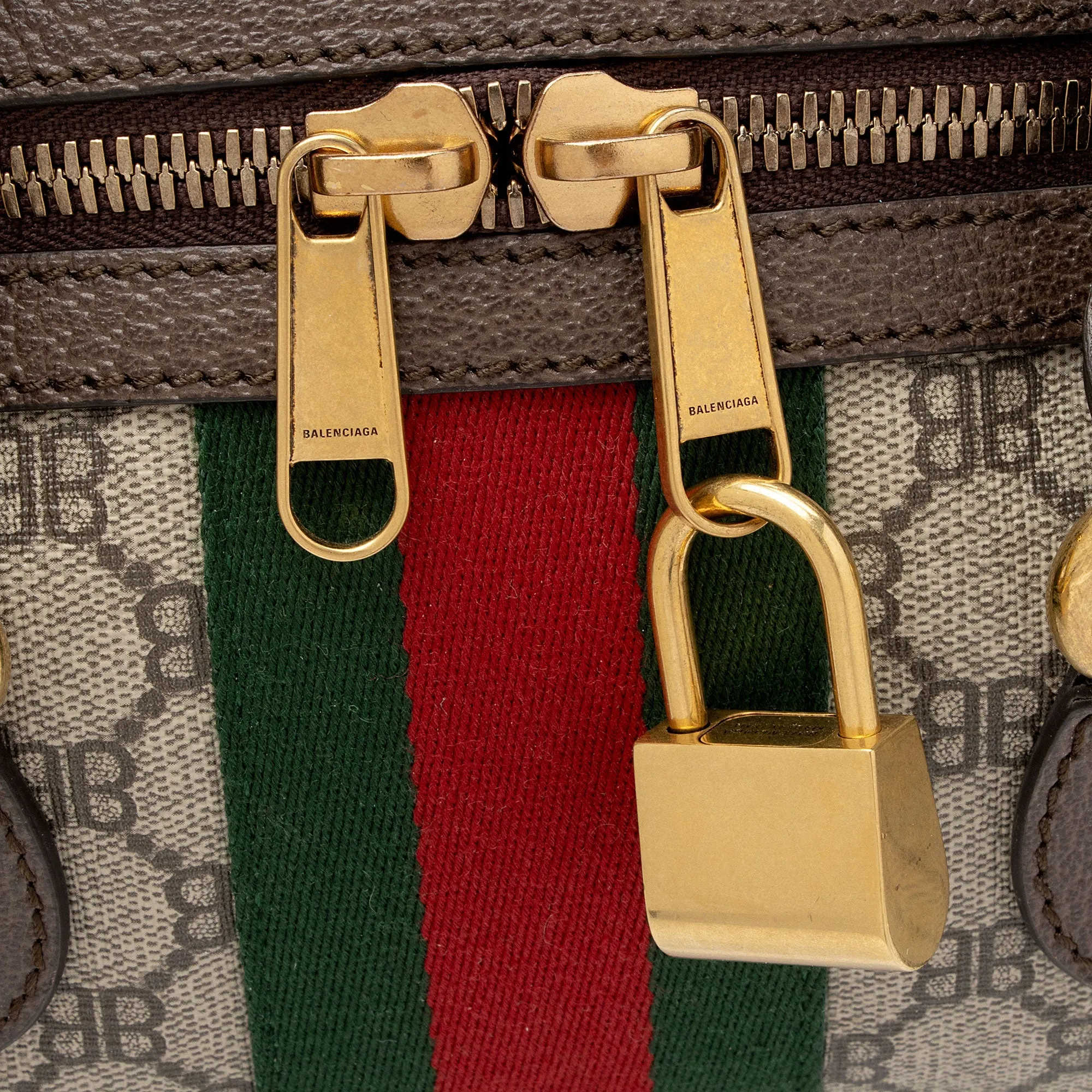 Gucci x Balenciaga GG Supreme The Hacker Project Graffiti Duffle Bag (SHF-qGpKTv)