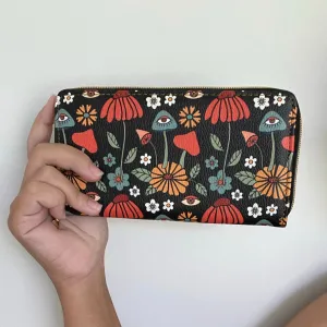 Hippie Mushroom On Black Zip-Around Wallet