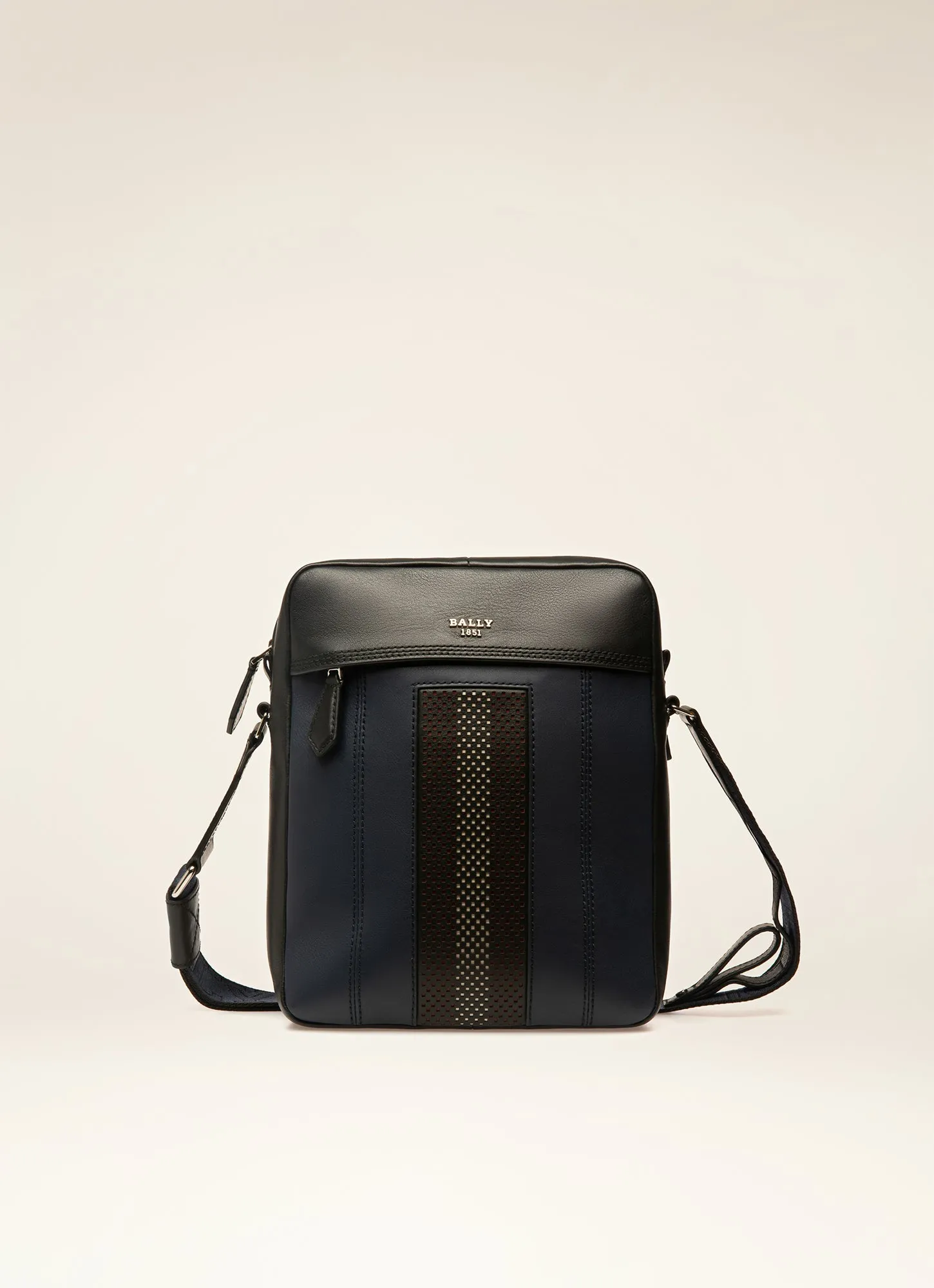 Holm - Cross Body Bag