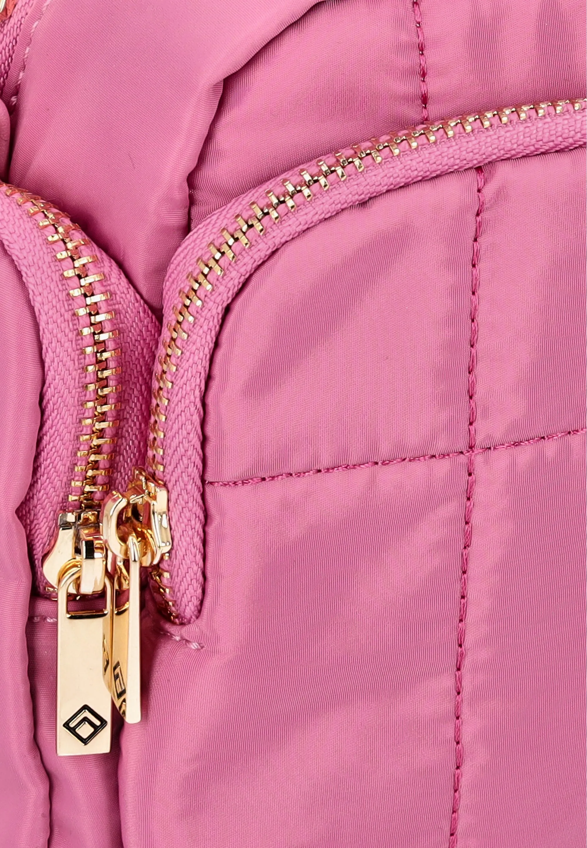 Izia Women's Handbag