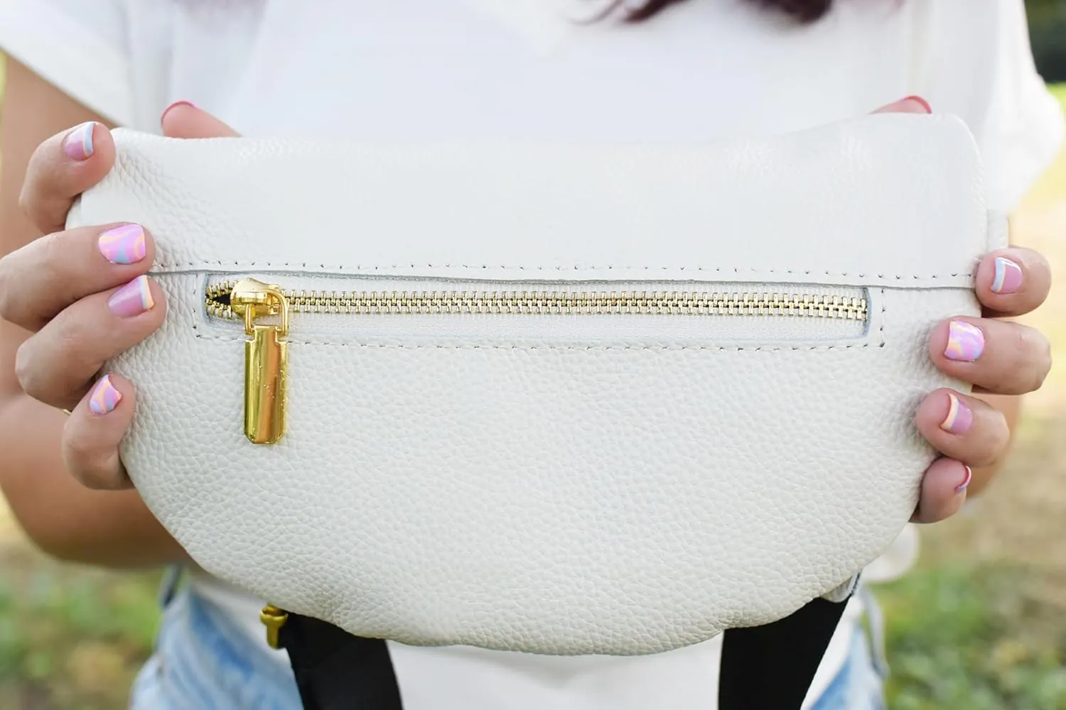 Leather Fanny Pack Crossbody Bags for Women Trendy Sling Bag for Women Small Crossbody Bags for Women Vacation Essentials Handbags Crossbody Purse Belt Bag Travel Backpack (Ivory)