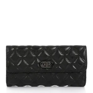 LID-DVTV-055 Lock Closure Quilted Wallet