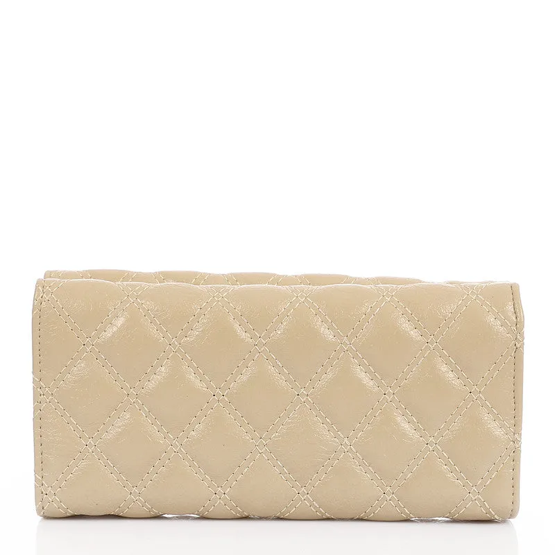 LID-DVTV-055 Lock Closure Quilted Wallet