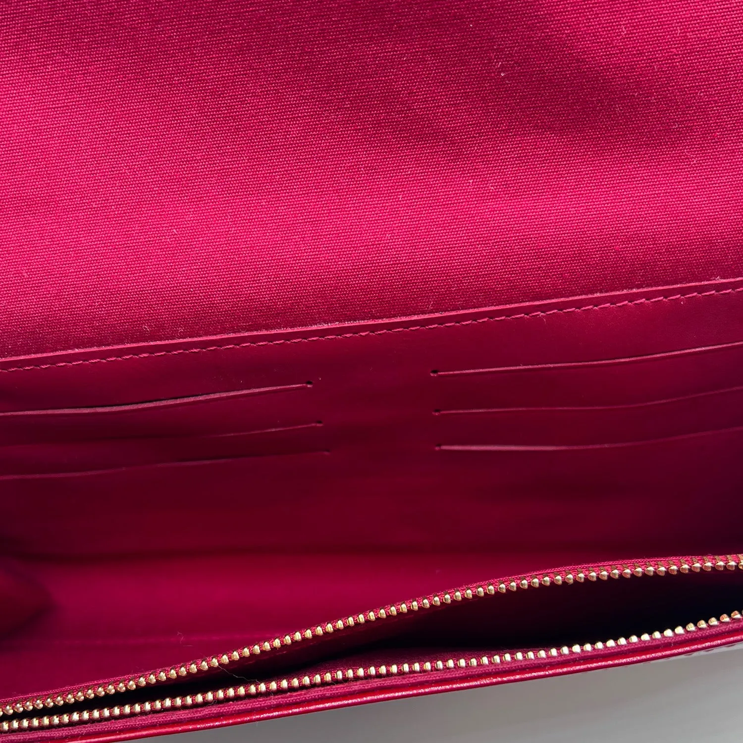Louis Vuitton Rossmore Shoulder Bag in Red Monogram Vernis