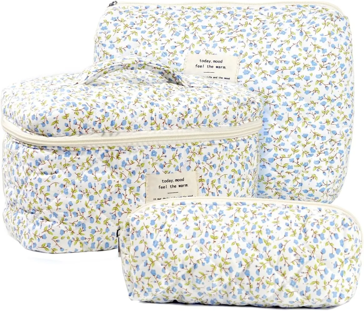 Makeup Bag, Blue Floral Makeup Bag, Quilted Cotton Large Capacity Cosmetic Pouch with Handle, Travel Make Up Bag for Women, Bridesmaids, Gifts, Broken Flower Aesthetic Organizer