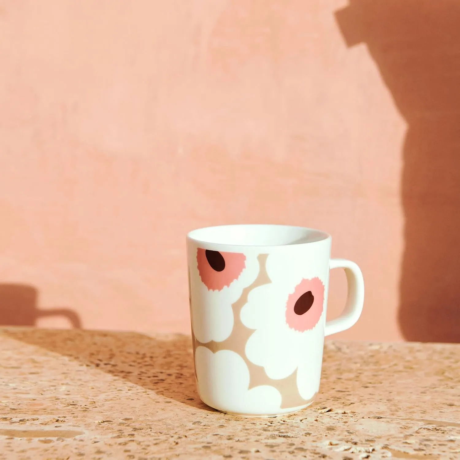 MARIMEKKO Oiva Unikko Mug – Refine Your Kitchen Décor with Our Iconic Floral Stoneware – Stylish Porcelain Coffee Mugs to Elevate Your Drinking Experience (8.8oz)