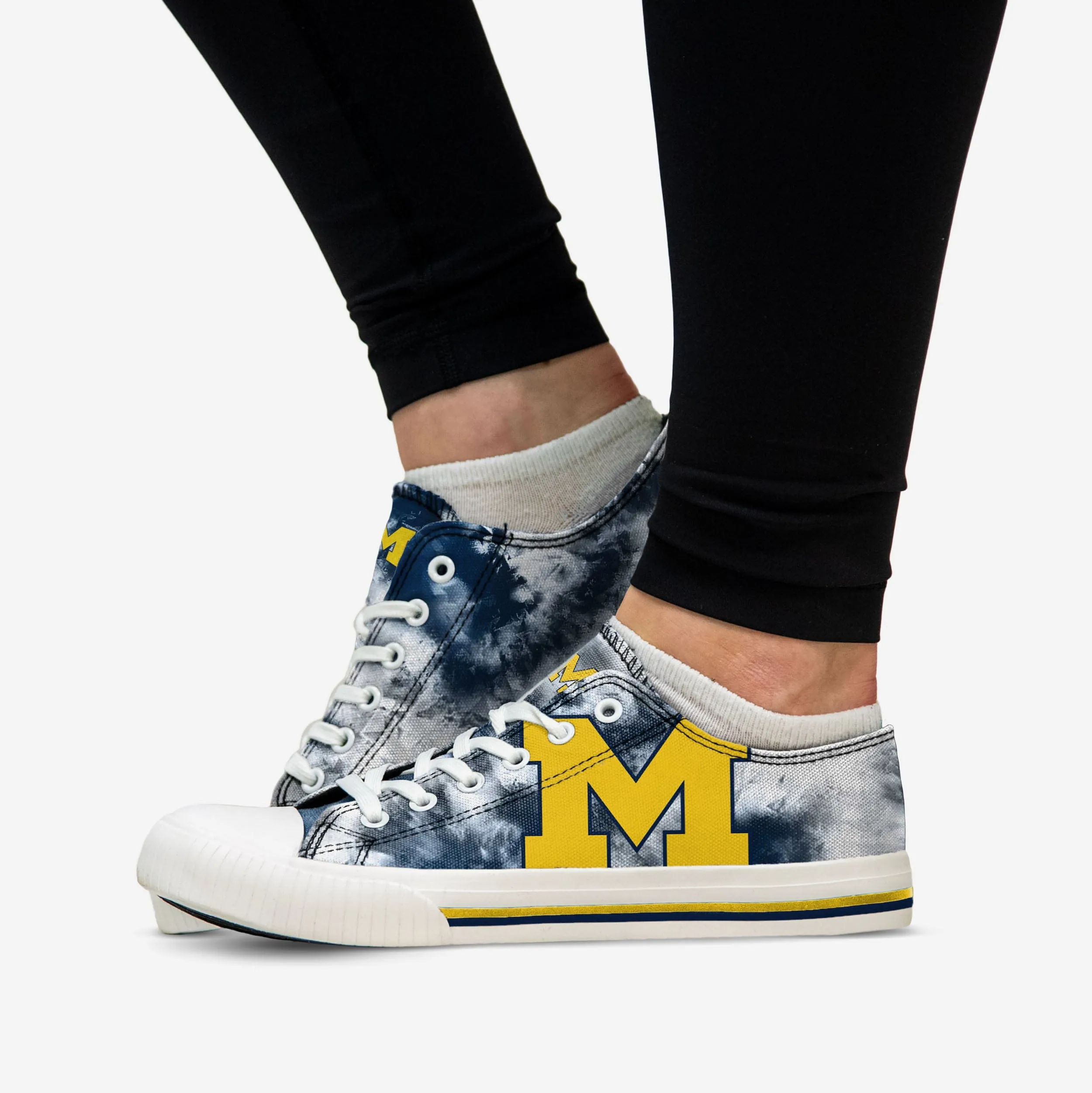 Michigan Wolverines Womens Low Top Tie-Dye Canvas Shoe
