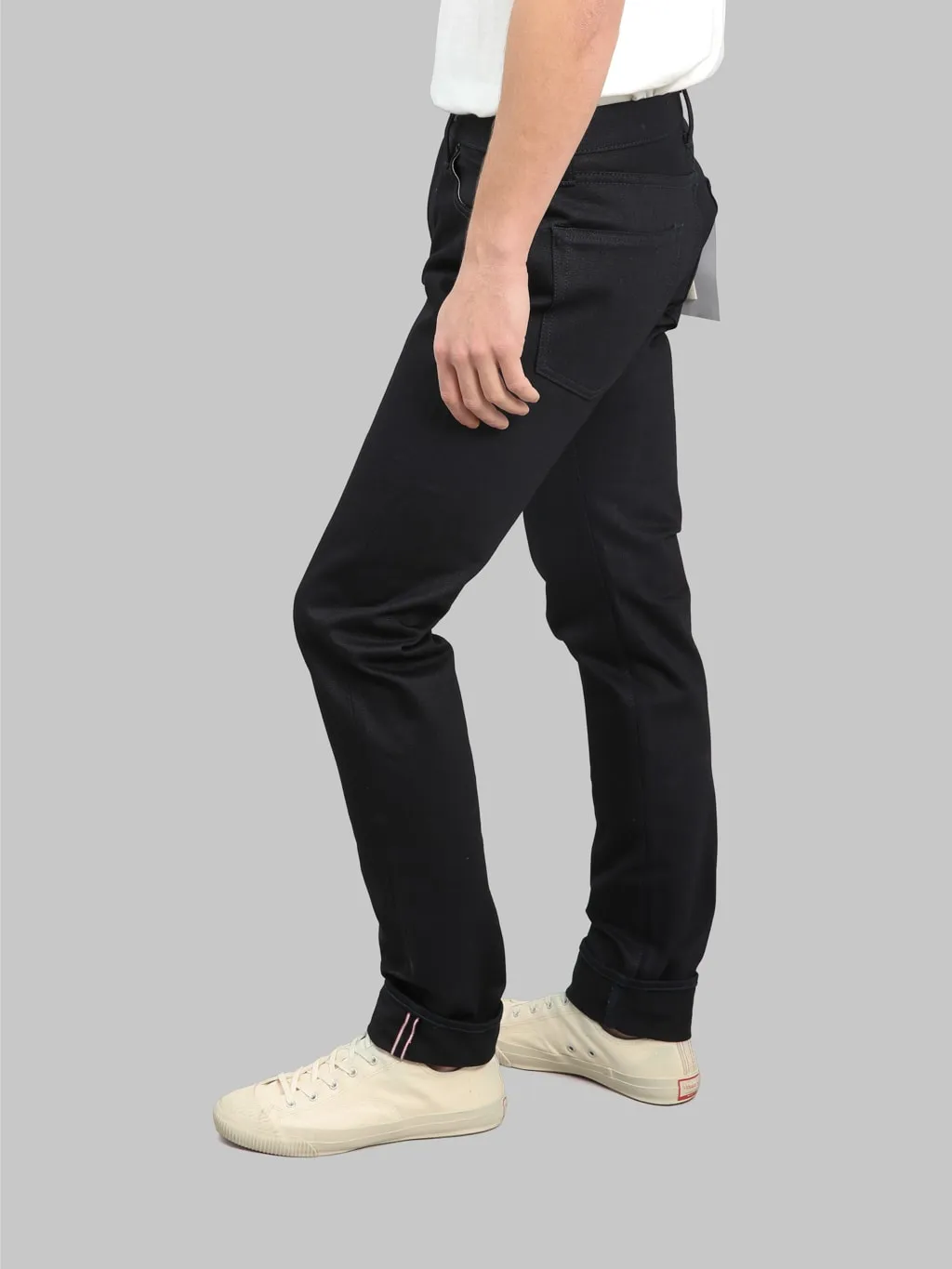 Momotaro 0405-IBSP 15.7oz Indigo X Black High Tapered Jeans