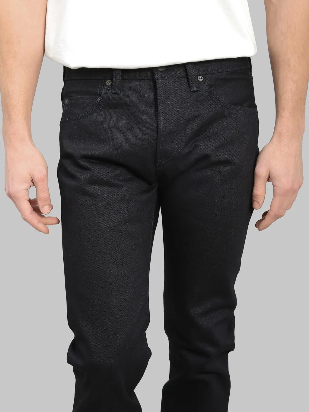Momotaro 0405-IBSP 15.7oz Indigo X Black High Tapered Jeans
