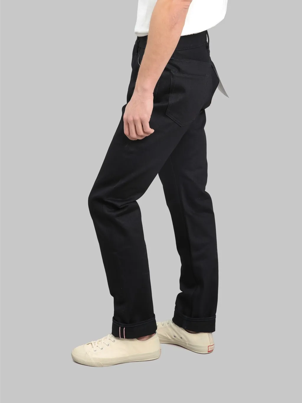 Momotaro 0605-IBSP 15.7oz Indigo X Black Natural Tapered Jeans