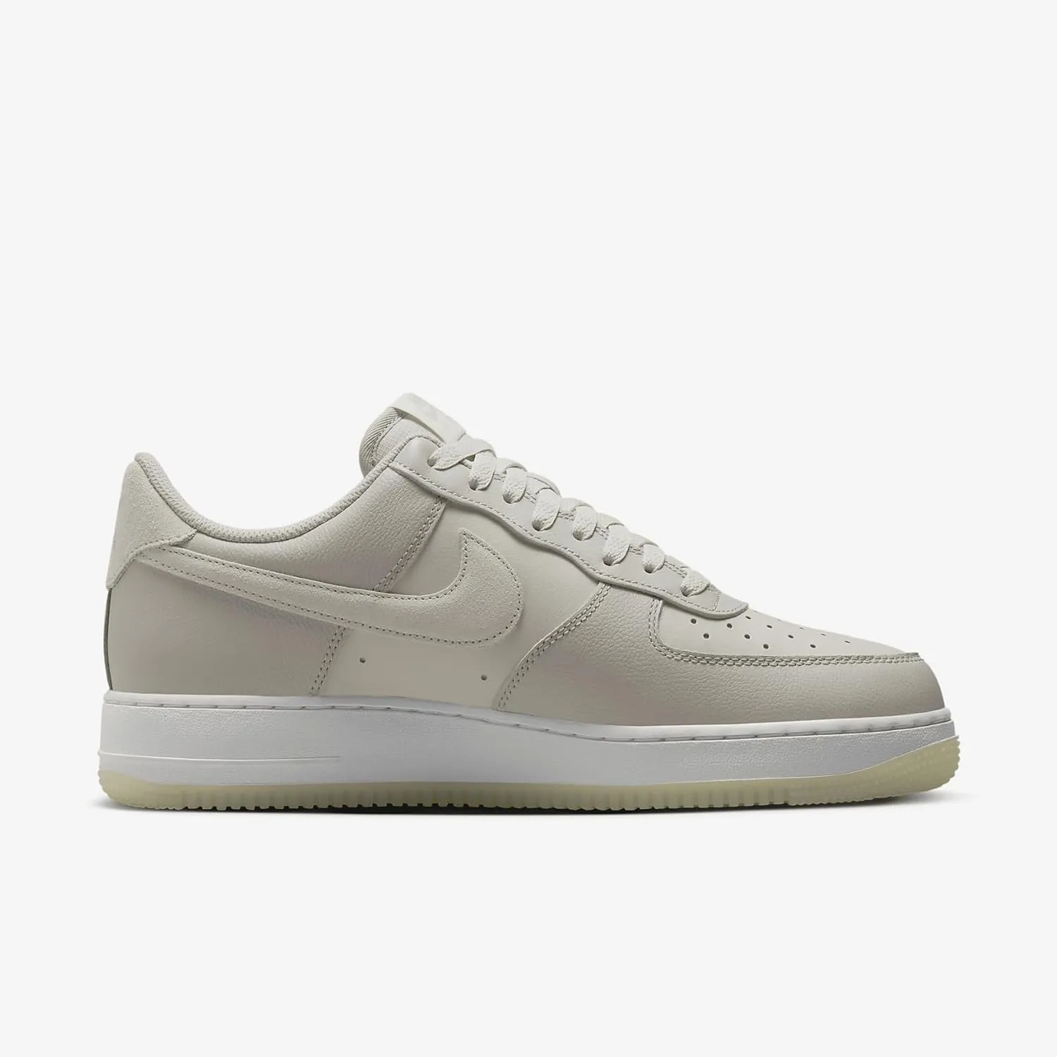 Nike Air Force 1 Mid '07 Lv8 Mens